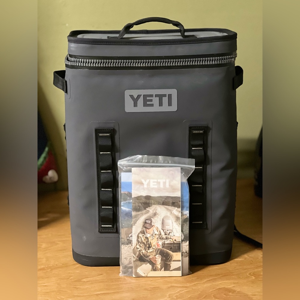 Yeti Hopper Backflip 24